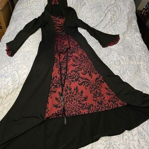 Elegant Black and Red Patterned Women's Dress